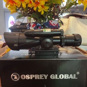 Osprey 2.5 - 10 x 40mm Scope with Green Laser